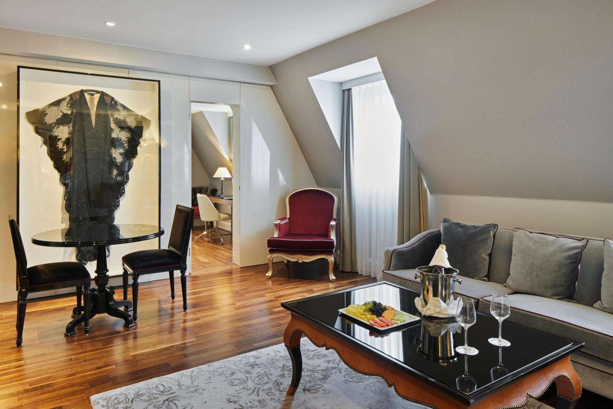 Sezen Aksu Suite